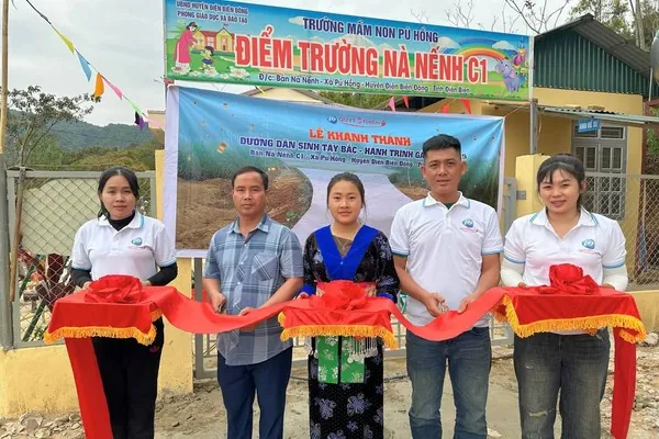 Tính năng đa người chơi và tương tác cộng đồng